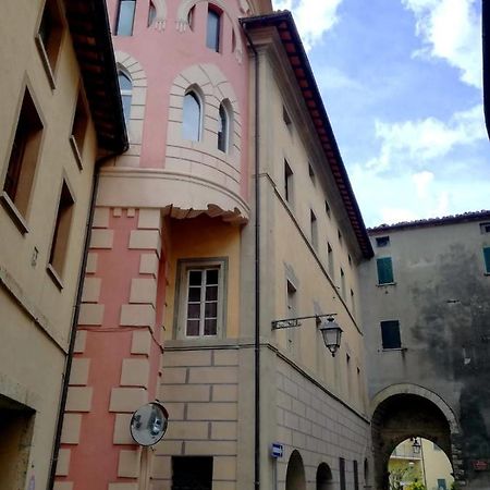 Mansarda Con Solarium Panoramico Su Centro Storico Di Sarteano Vicino Alle Famose Terme Della Val D'Orcia Apartment Екстериор снимка