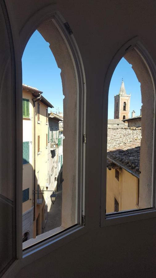 Mansarda Con Solarium Panoramico Su Centro Storico Di Sarteano Vicino Alle Famose Terme Della Val D'Orcia Apartment Екстериор снимка